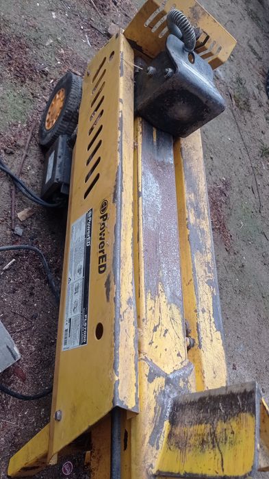 Vendo rachador elétrico