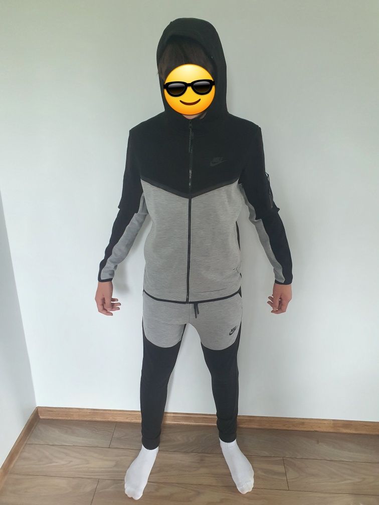 Nowy dres Nike Tech Fleece  L okazja