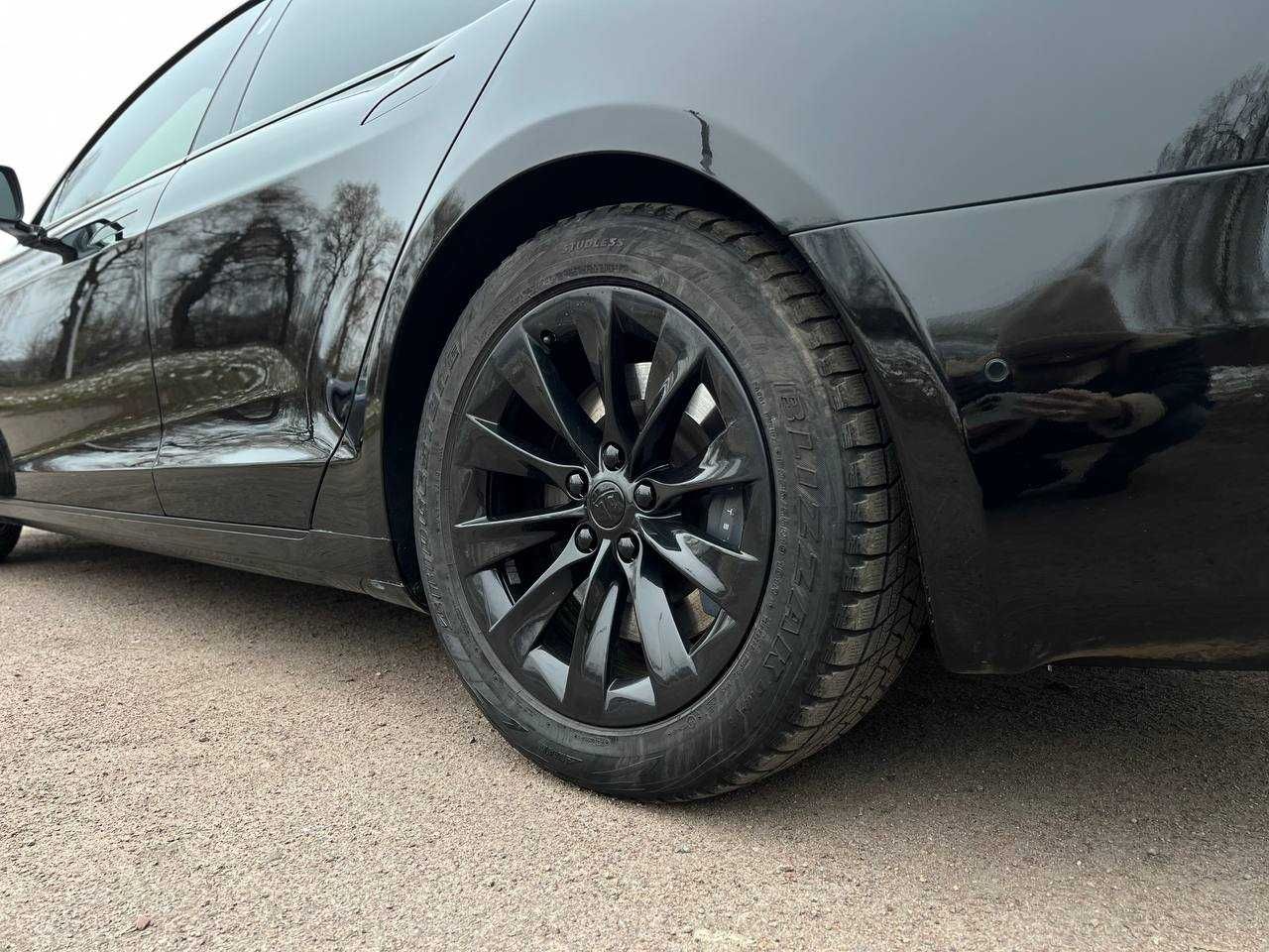 Tesla Model S 75 rest 2017року