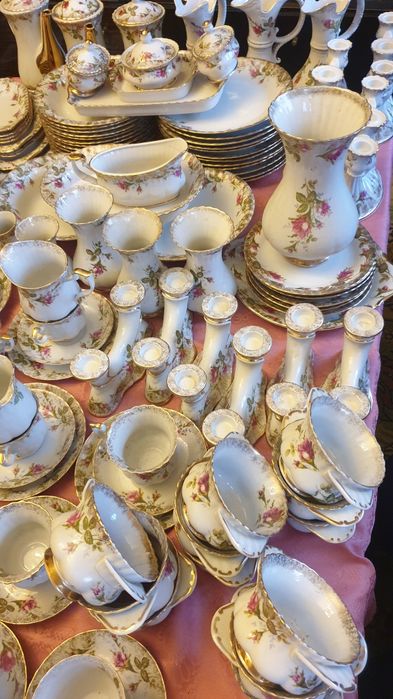 Serwis Iwona, Chodzież PRL