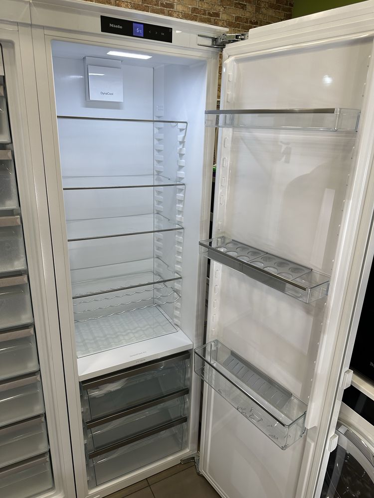 Комплект Miele: K 7743 E + FNS 7770 E(Німеччина)Ідеал.Лед.Nofrost