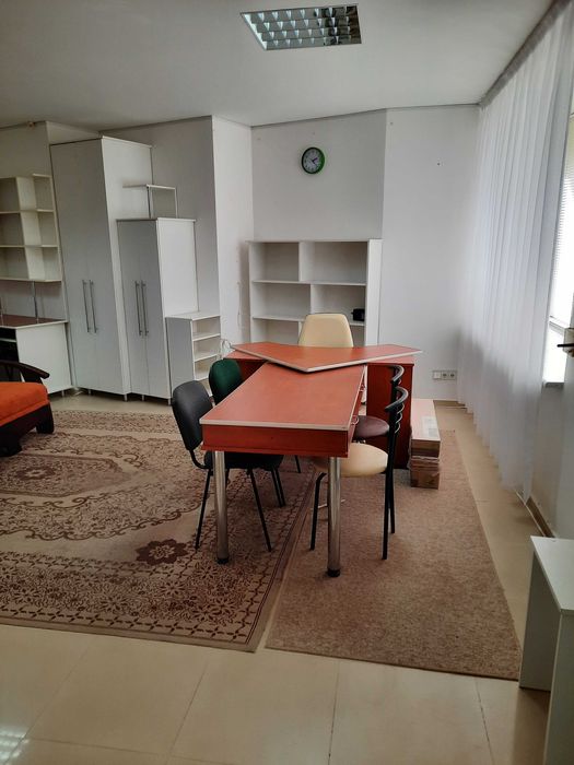 Оренда офісного приміщення район Дружба, вул Яремчука.