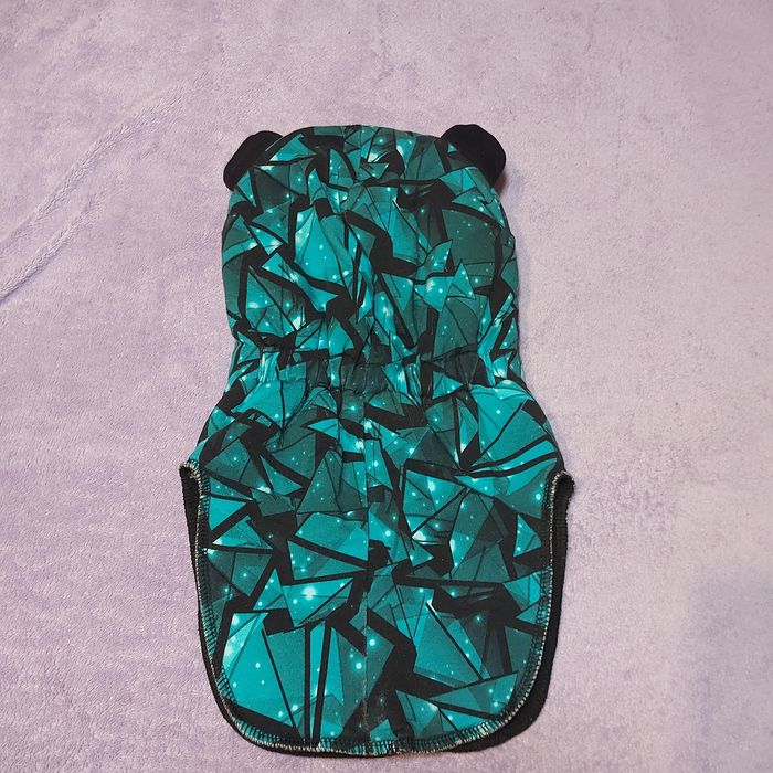 Продам детскую шапку шлем