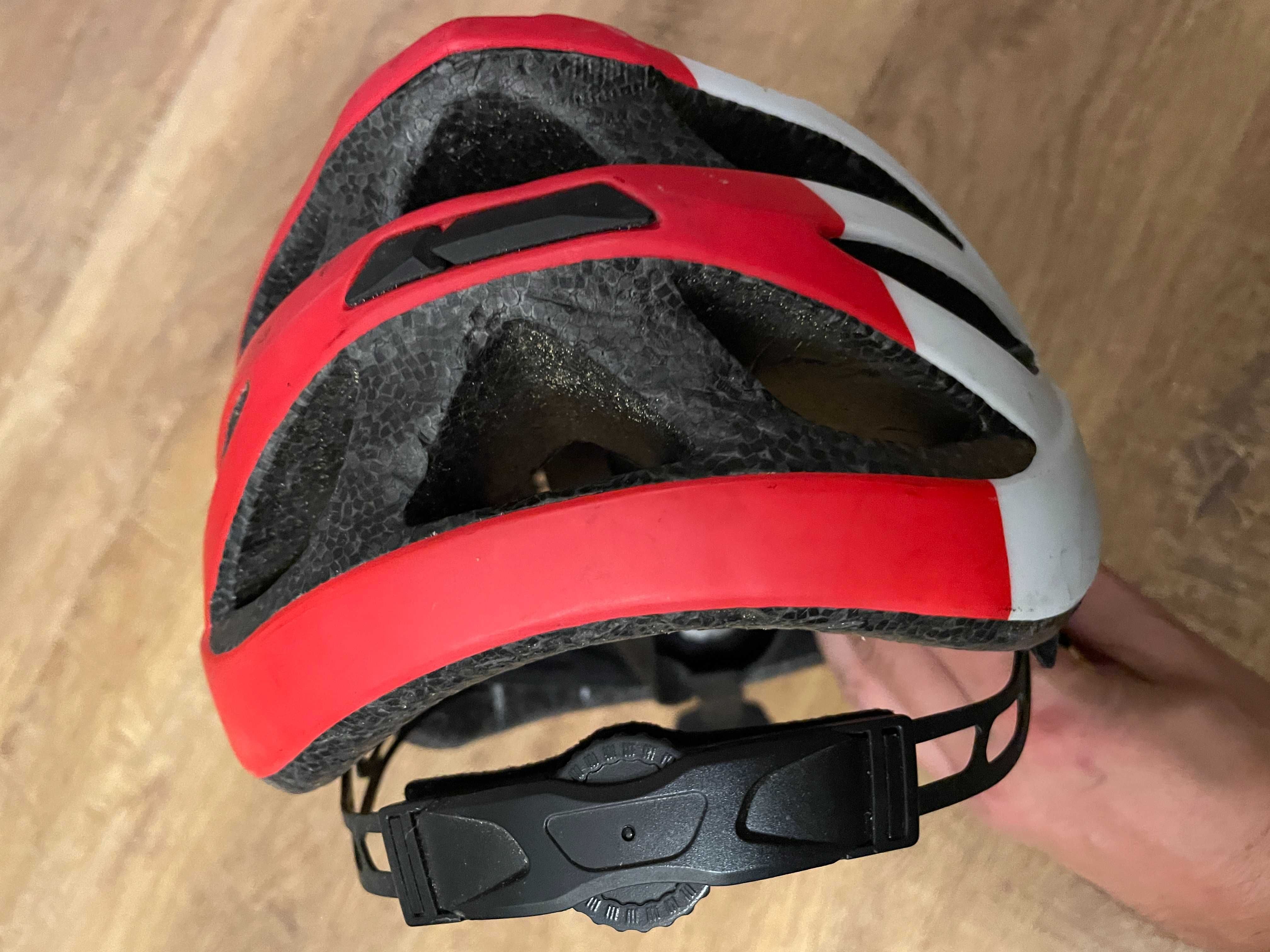 kask rowerowy Rockrider