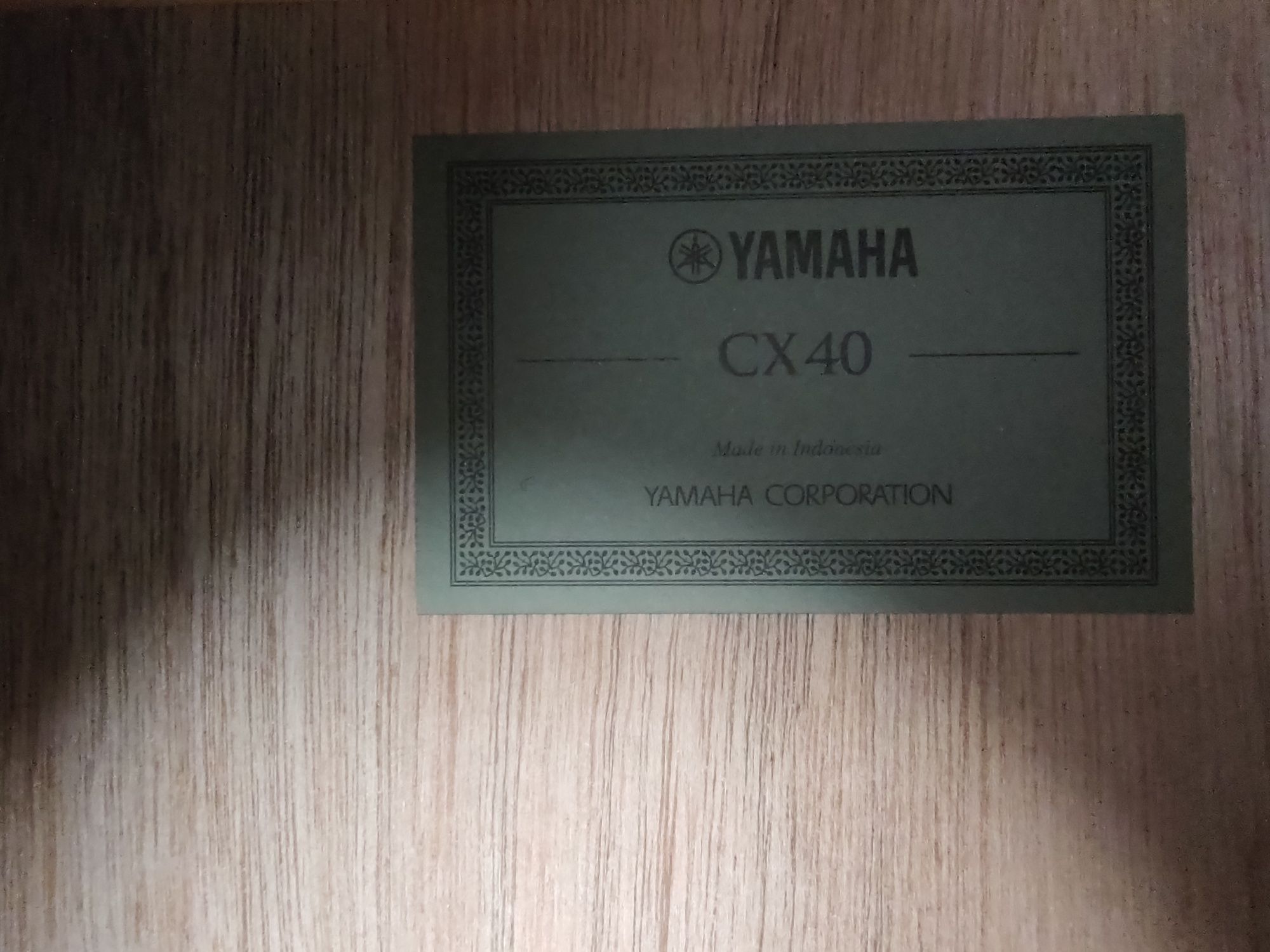 Yamaha CX40 gitara elektroklasyczna Świetny instrument Pokrowiec !!