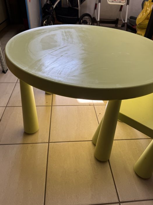 Stolik ikea mamut ogragly + krzeslo gratis