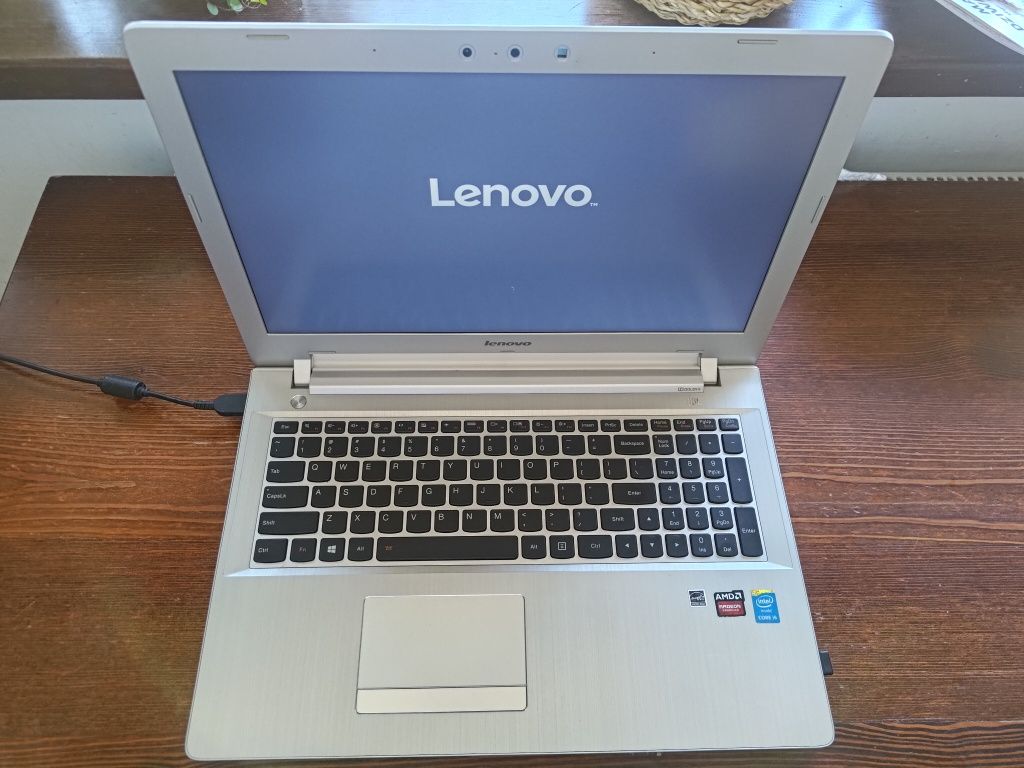 Lenovo z51-70 / Intel i5 / 8gb ram