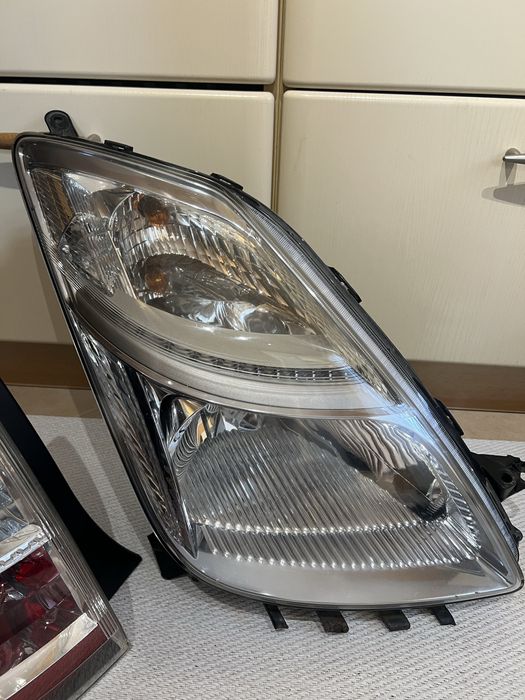 Фари стопи фонарі зеркала Toyota Prius xw 20 Тойота Пріус 2 поклління