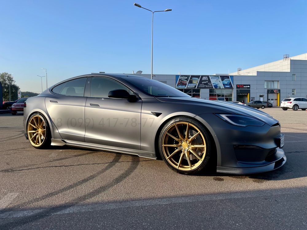 Обвес TESLA Model S Plaid Накладка Губа Сплиттер Диффузор Карбон