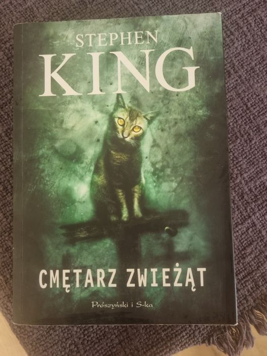 Na sprzedaż książka "Cmętarz zwieżąt" autorstwa Stephena Kinga.