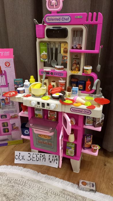 Кухня дитяча 101см ,69 аксессуара, нові,пар,світ,звук, Кухня детская