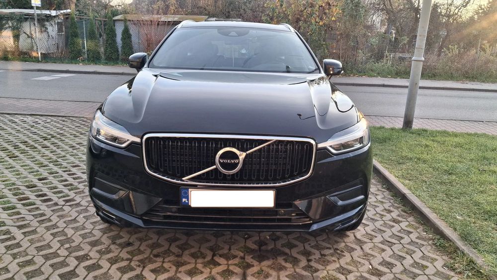 Volvo XC 60 el.dach panorama, el, klapa, el. hak, skóra, wym.rozrząd, olej, filtry