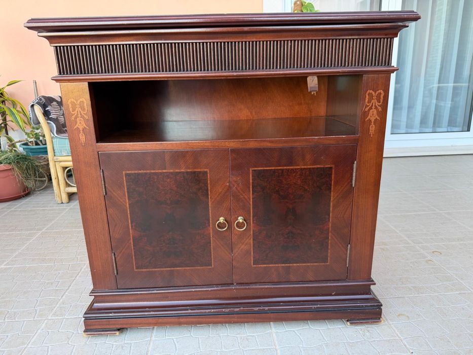 Movel televisao excelente estado