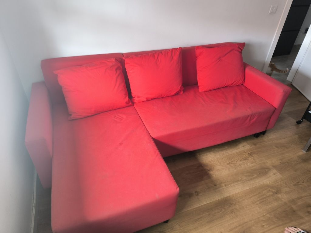 Sofá IKEA com arrumação