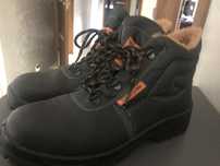 Buty robocze ocieplane rozm. 40