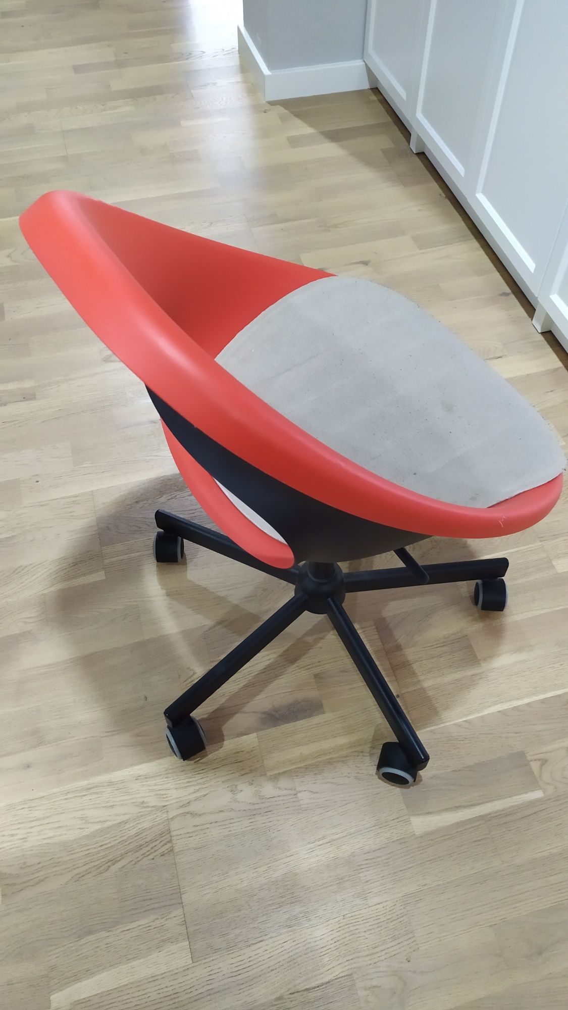 Ikea Malskar Krzesło obrotowe biurowe młodzieżowe