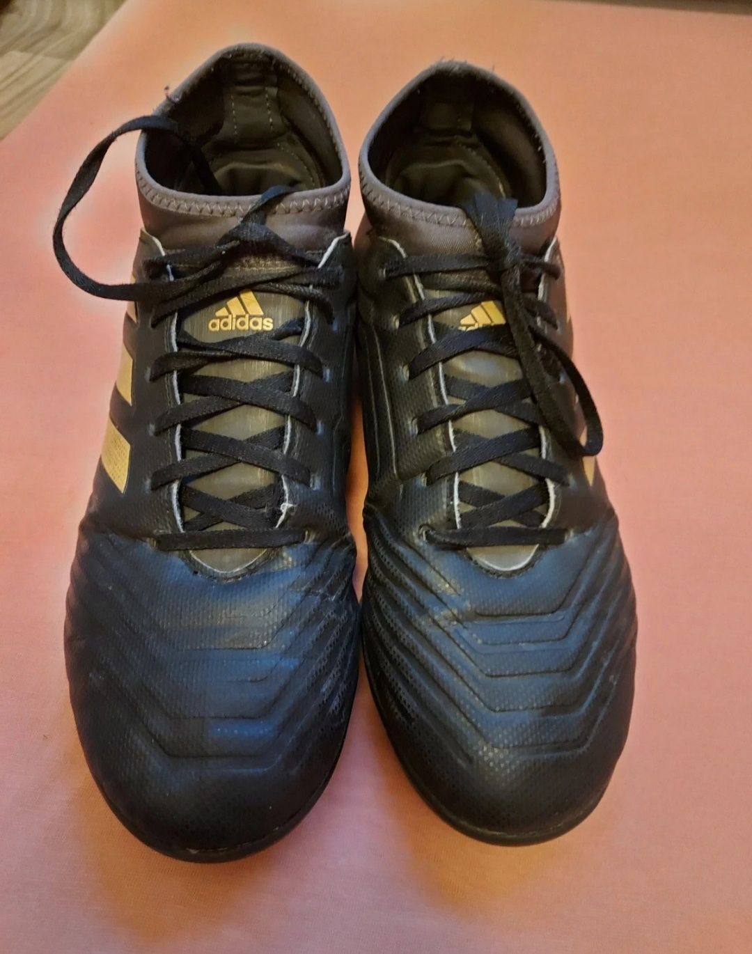 Buty Adidas predator  42