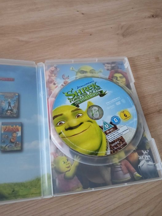 Zestaw 4 bajek DVD Shrek, Auta, Toy story,Tajemnica zielonego królestw