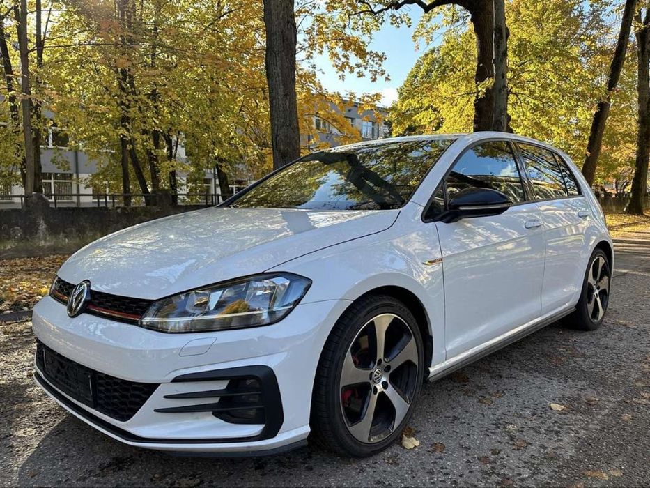 Volkswagen Golf 1.8 (2018 рік)
