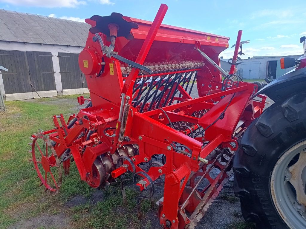 Siewnik unia famarol s400