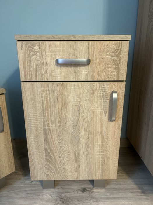 Szafa szafki stolik - zestaw mebli