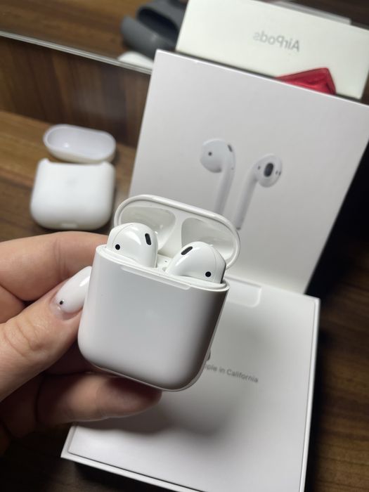 Apple AirPods 2 оригінал