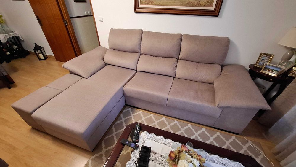 Sofá chaise longue  Bege