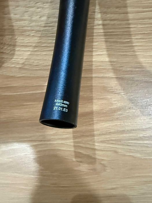 Kierownica gravelowa X-RACE AERO z wypłaszczeniami 440mm