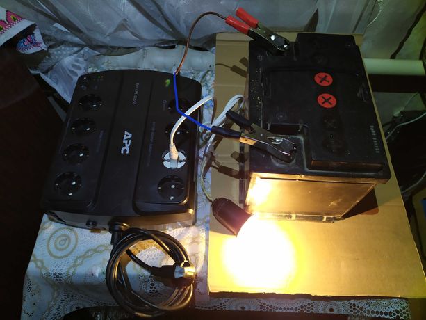 Инвертор бесперебойник UPS преобразователь с 12 в 220 вольт