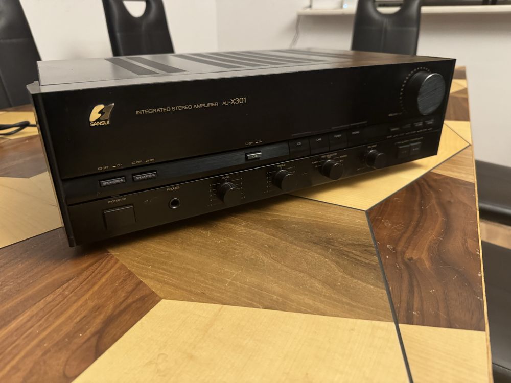 Wzmacniacz Stereo Sansui AU-X301
