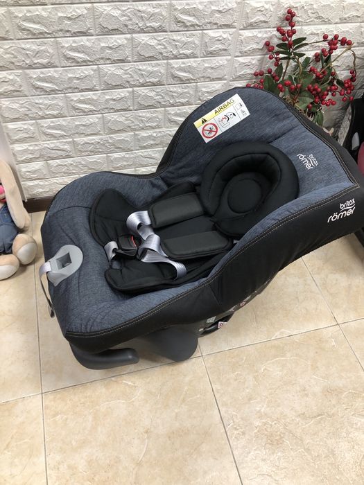 Автокрісло Britax Romer First Class Plus Група 0+/1 (0-18кг)