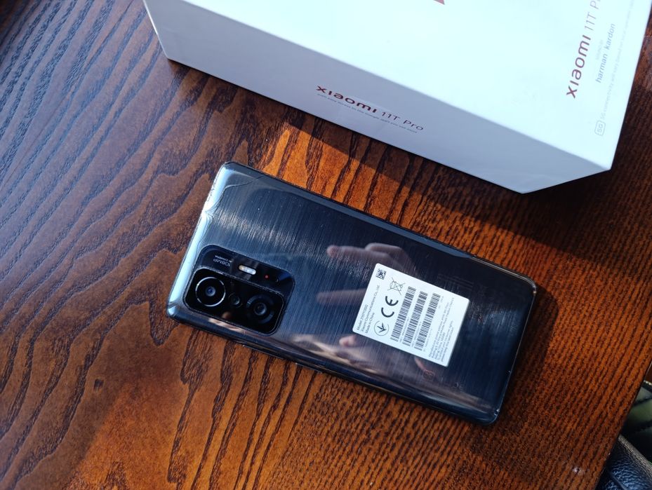 Xiaomi 11 T Pro  8 GB RAM 256 GB ROM