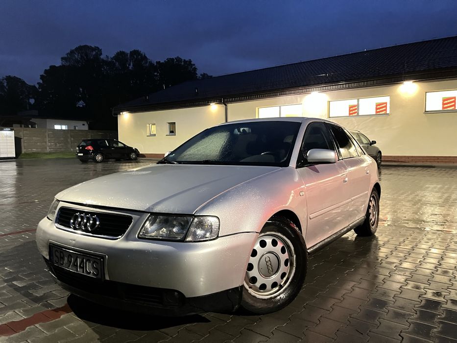 Sprzedam Audi A3 8L z 2000 roku 1.8 cm Turbo 150 kw Klimatronik Felgi