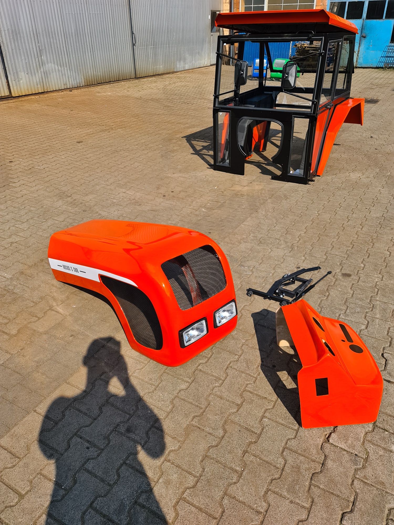 Kabina c360 c330 TUR MF255 Kabina C 360 C 330 Maska c360