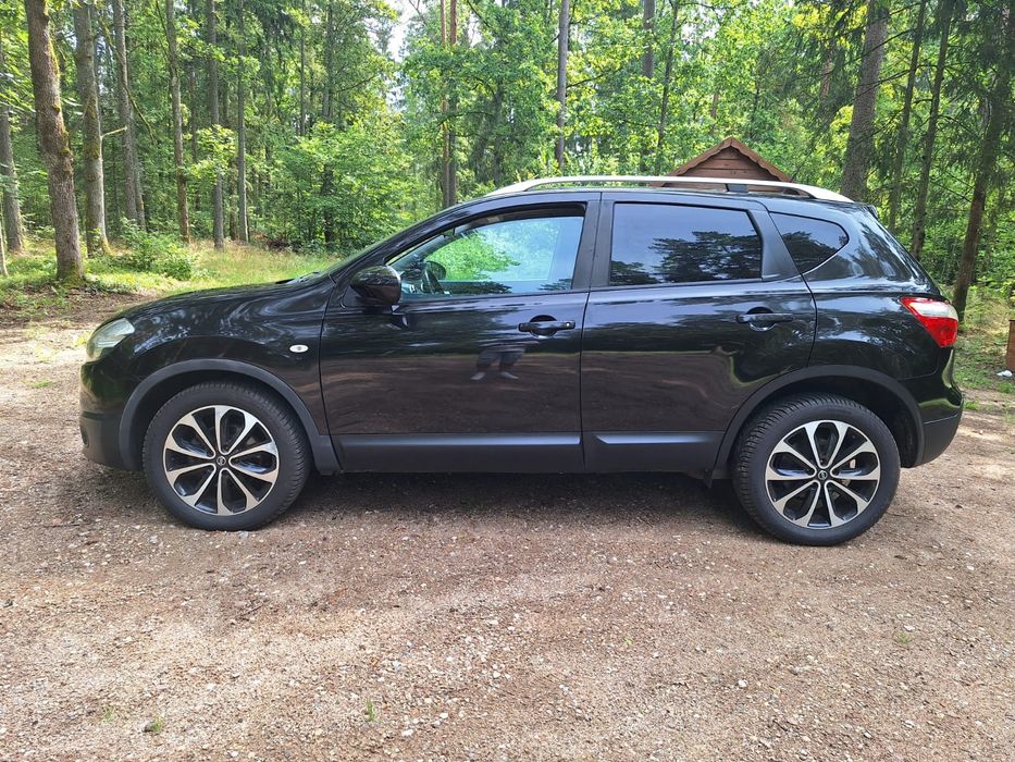 Ładny Nissan Qashqai 2012 rok, sprowadzony.