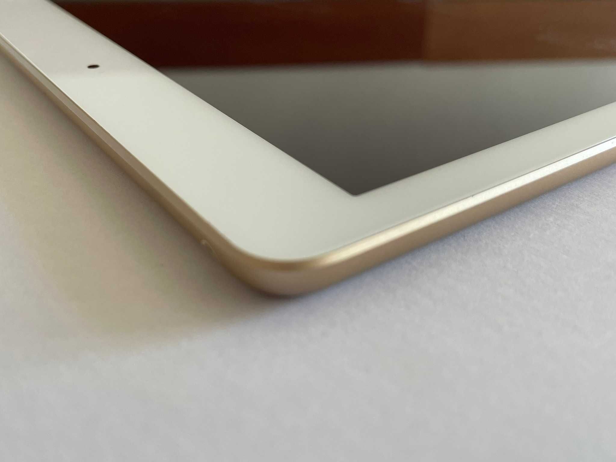 Tablet Apple iPad 5th 32 GB  Gold     Perfekcyjny stan
