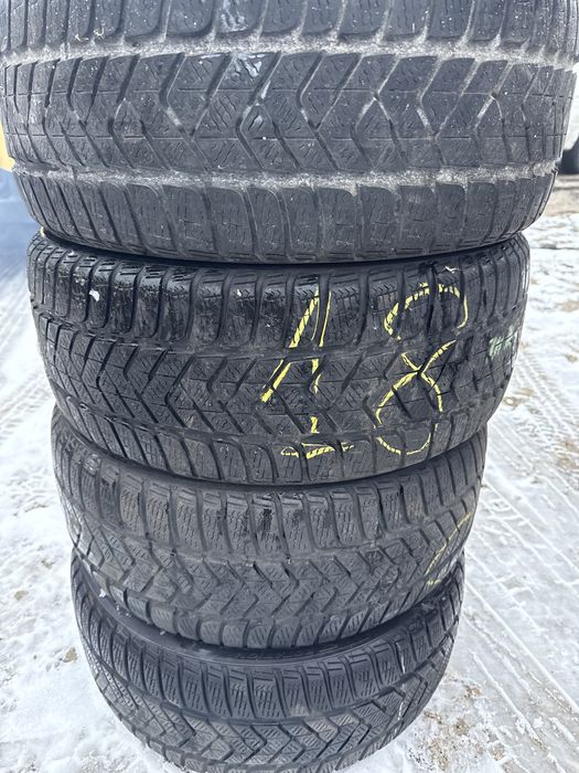 Opony zimowe 225/45/17  Pirelli