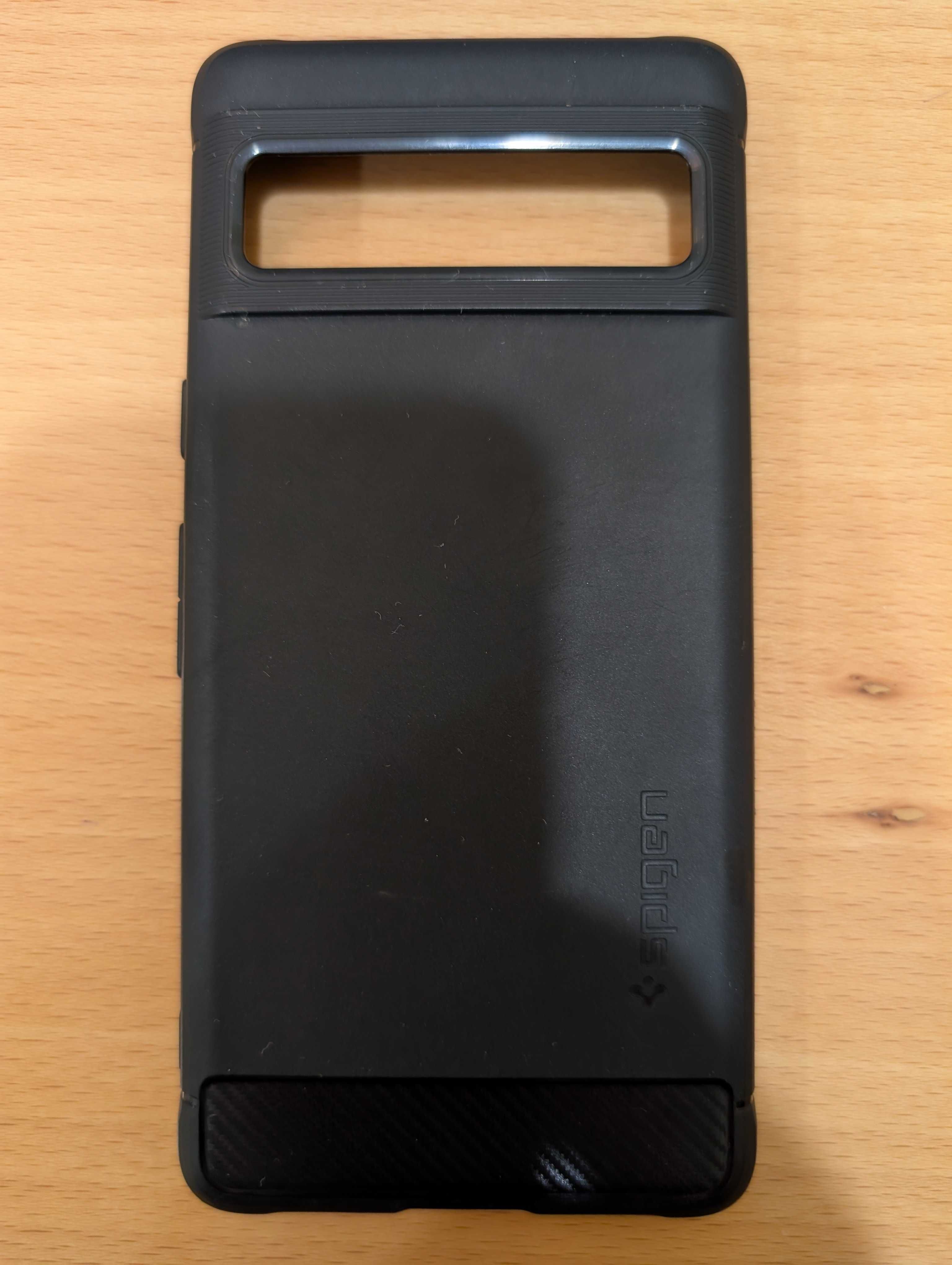Pixel 7 - capa Spigen Rugged Armor