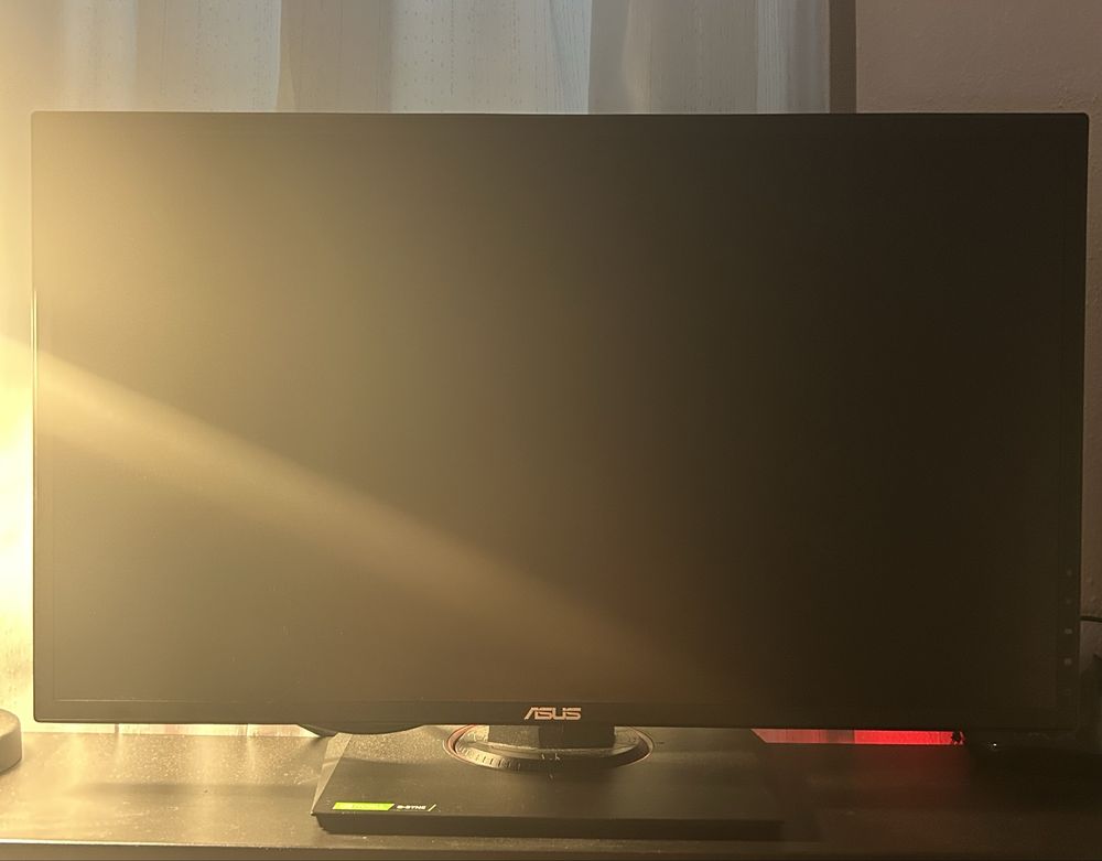 Monitor Gaming ASUS VG248QG (24'' - 165Hz - 0.5 ms - G-Sync)