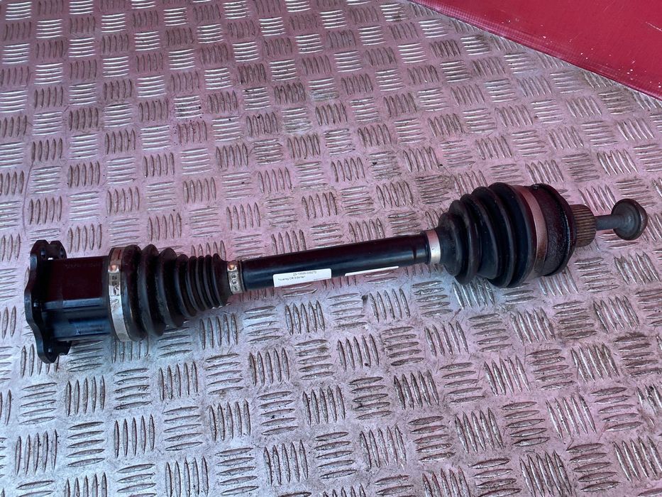 Піввісь Туарег ЦР СР  приводной вал шрус Touareg CR Полуось ЦР