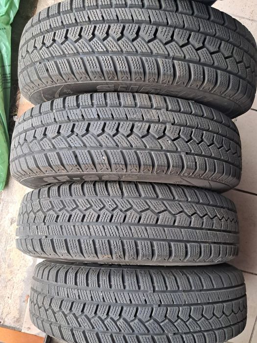 Sprzedam komplet zimowe opony