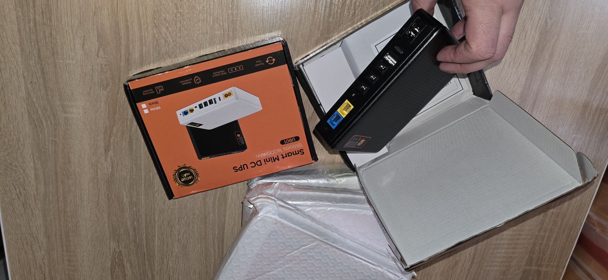 Безперебійник для роутерів DC UPS 18W на 16000 mAh. Знижка!!