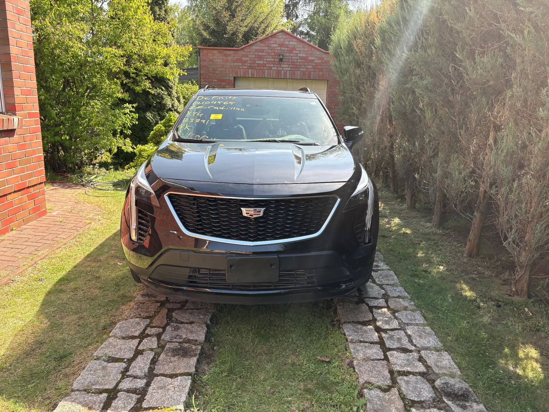 Cadillac XT4 Cadillac XT4 350T w kraju po cle, VAT, akcyzie + drzwi przód i tył