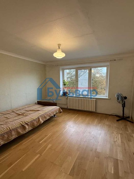 Кімната 20м2, поверх 3/9, Поділ