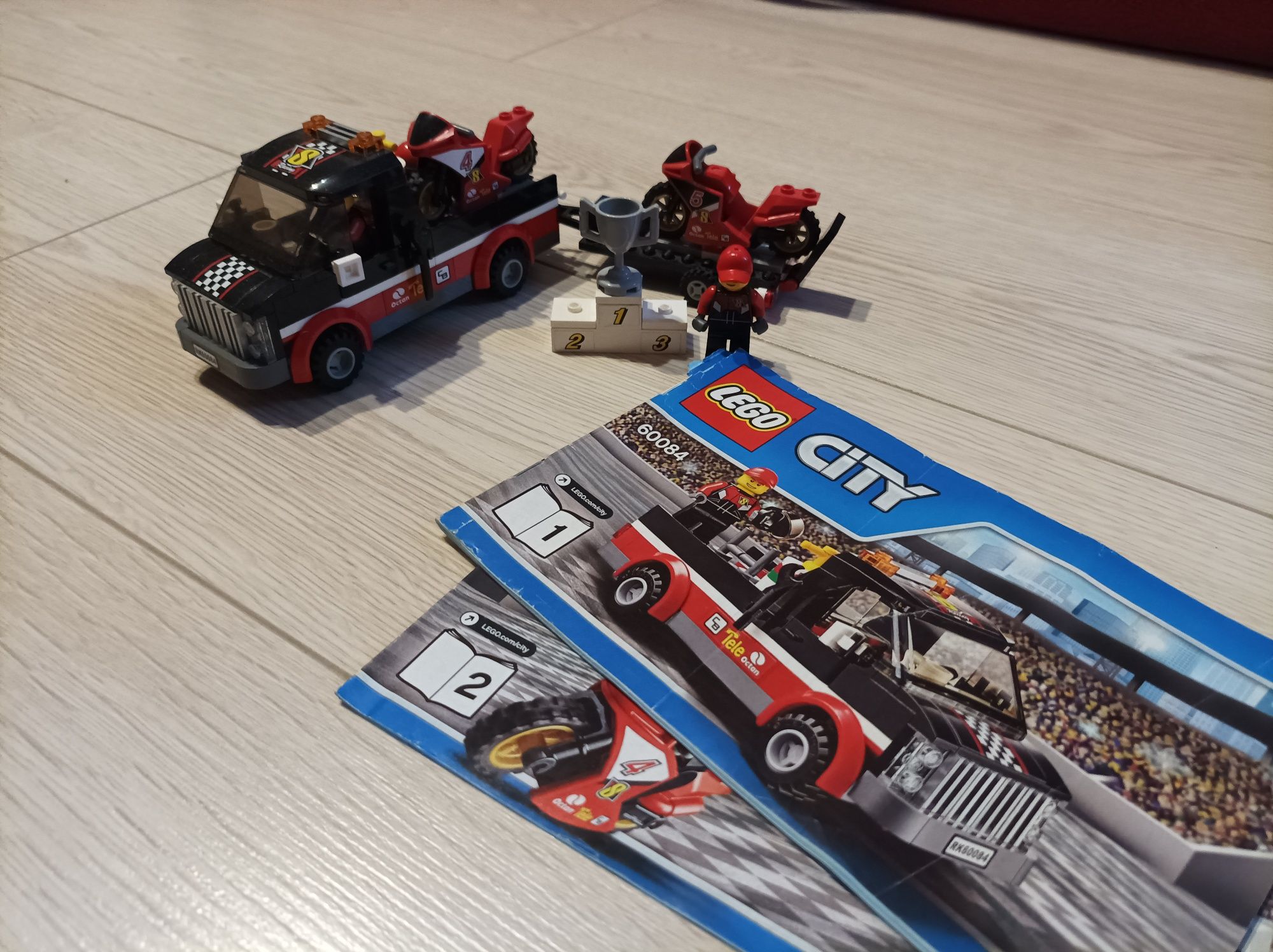 LEGO City 60084 transporter motocykli