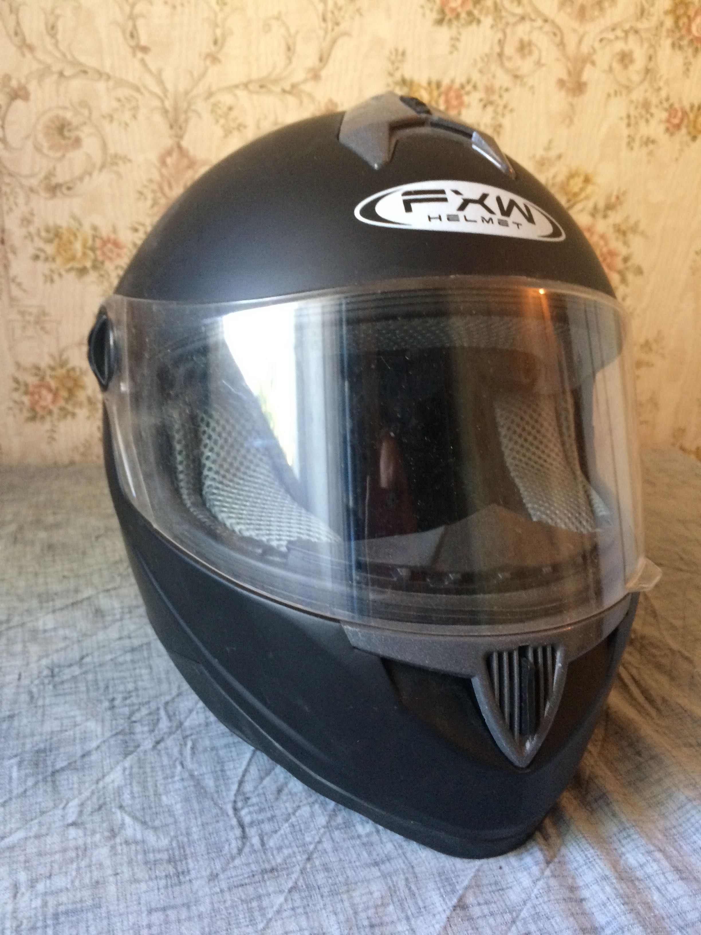 Шлем для мотоцикла FXW Helmet матовый черного цвета