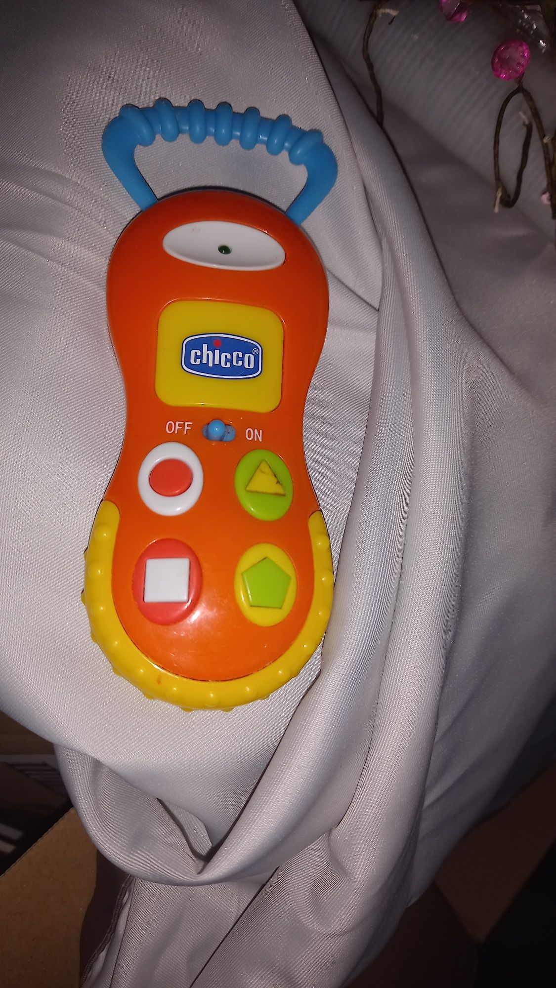 Telefon grajacy chicco zabawka dla niemowlaków