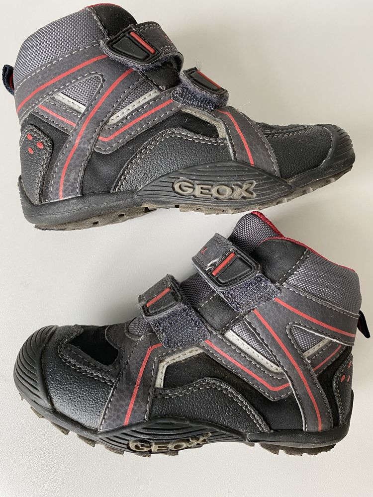 Демісезонні черевики Geox