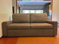 Sofá cama cinzento