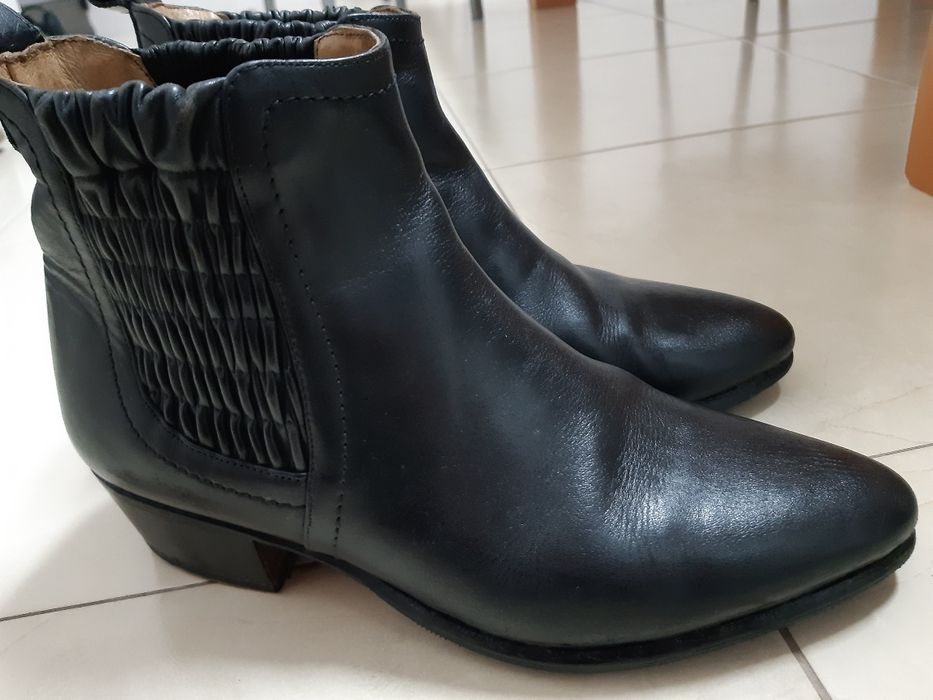 Botas de homem número 39